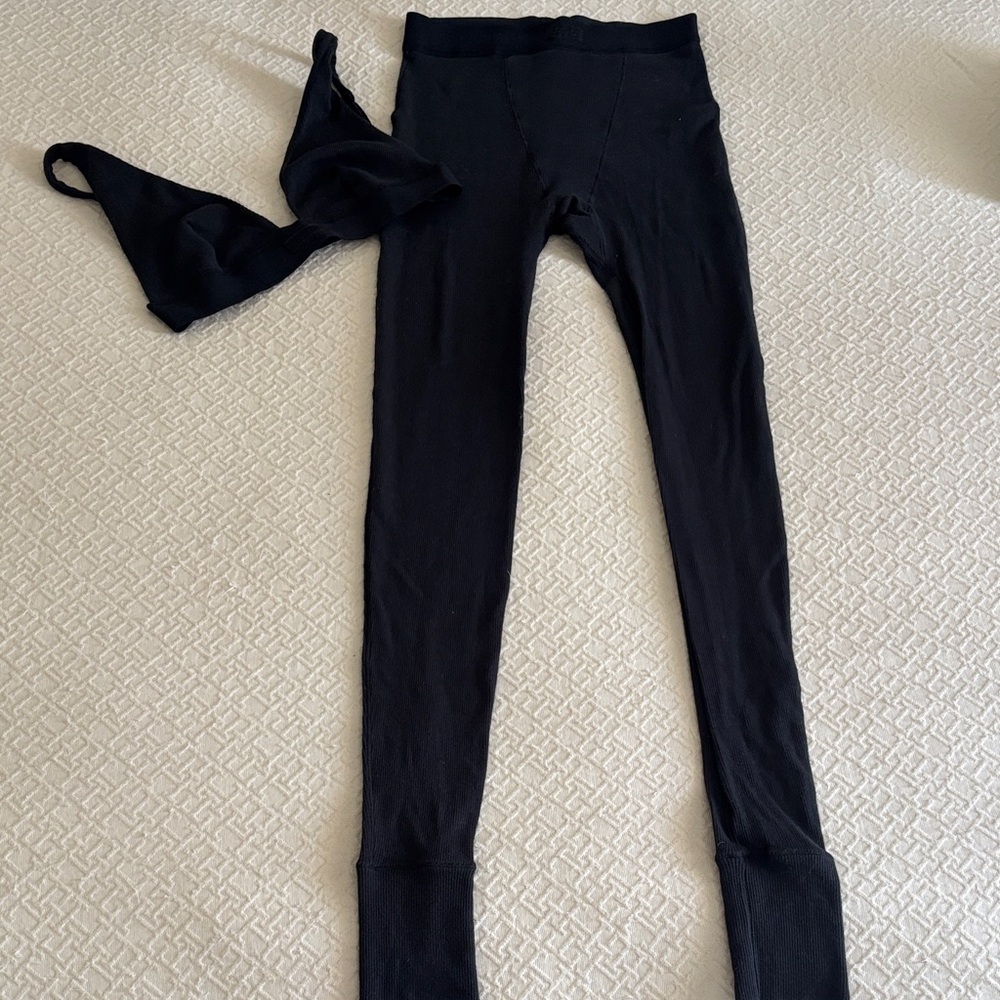 Skims Ribbed Knit Leggings and Bralette Set